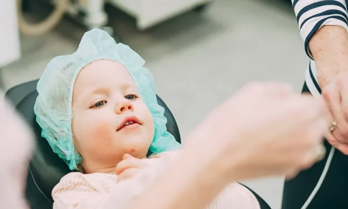 És segura l’anestèsia en nens? Tot el que els pares han de saber abans d’una cirurgia